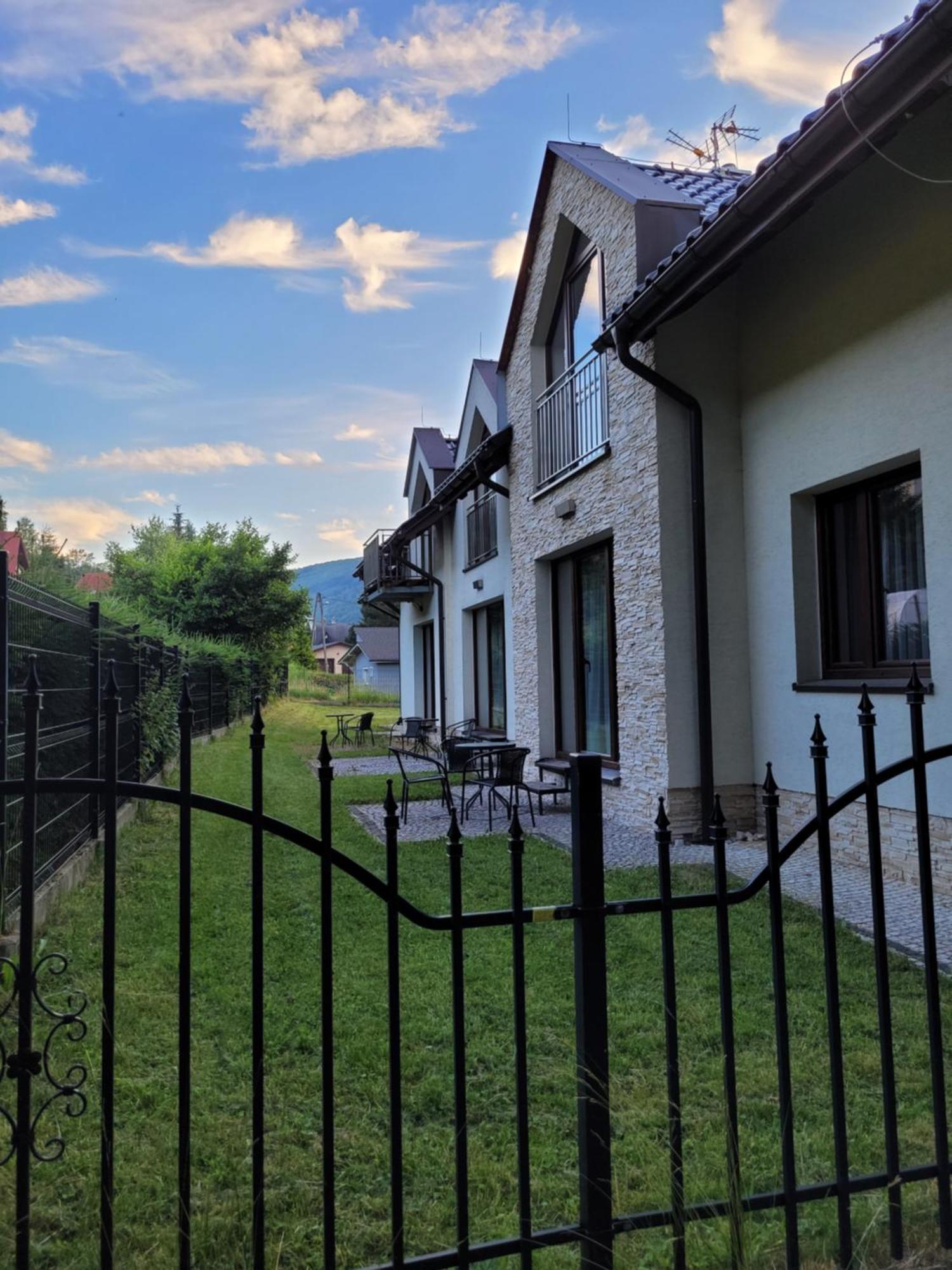 Apartamenty Pod Skrzycznem Szczyrk Esterno foto